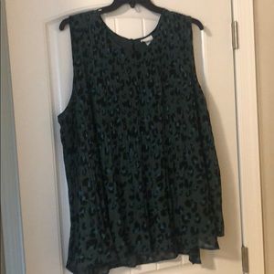 Green leopard tank
